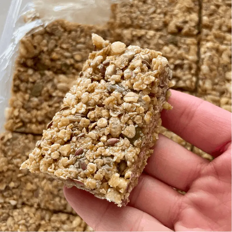 Fruitless Muesli Bars