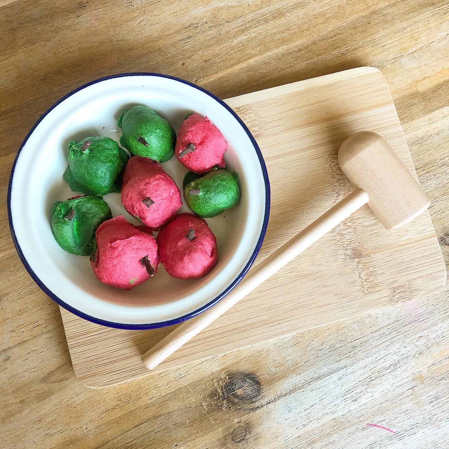 Crunchy Cotton ball apples