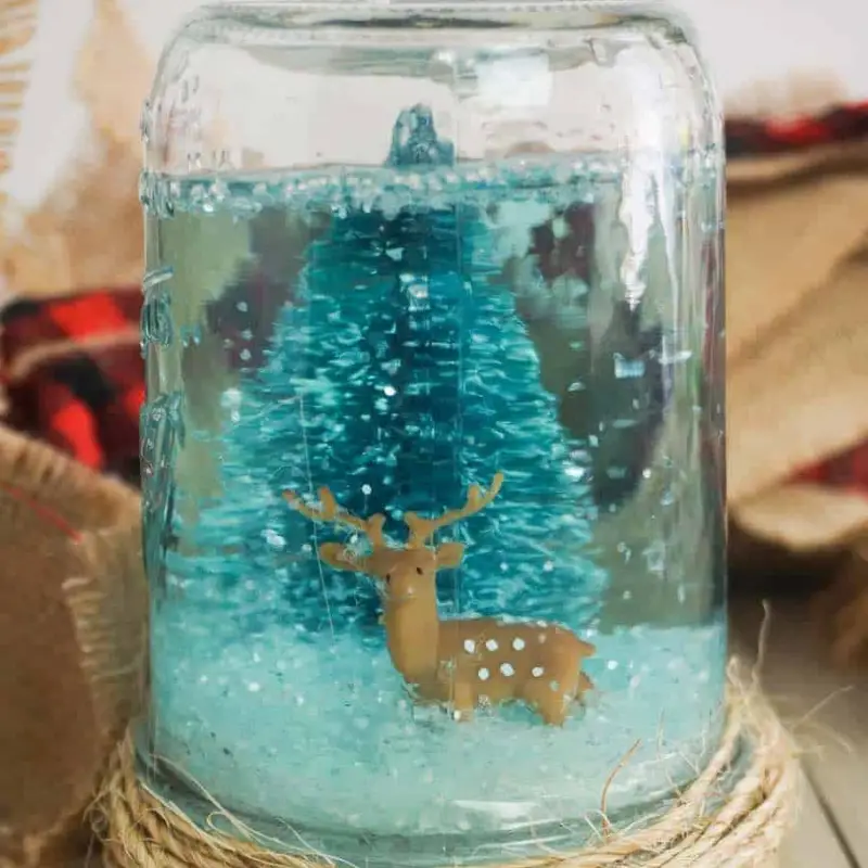 snow globe mason jar