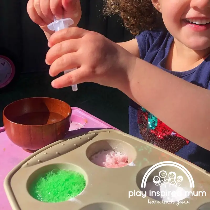 baking soda and vinegar experiment for kids